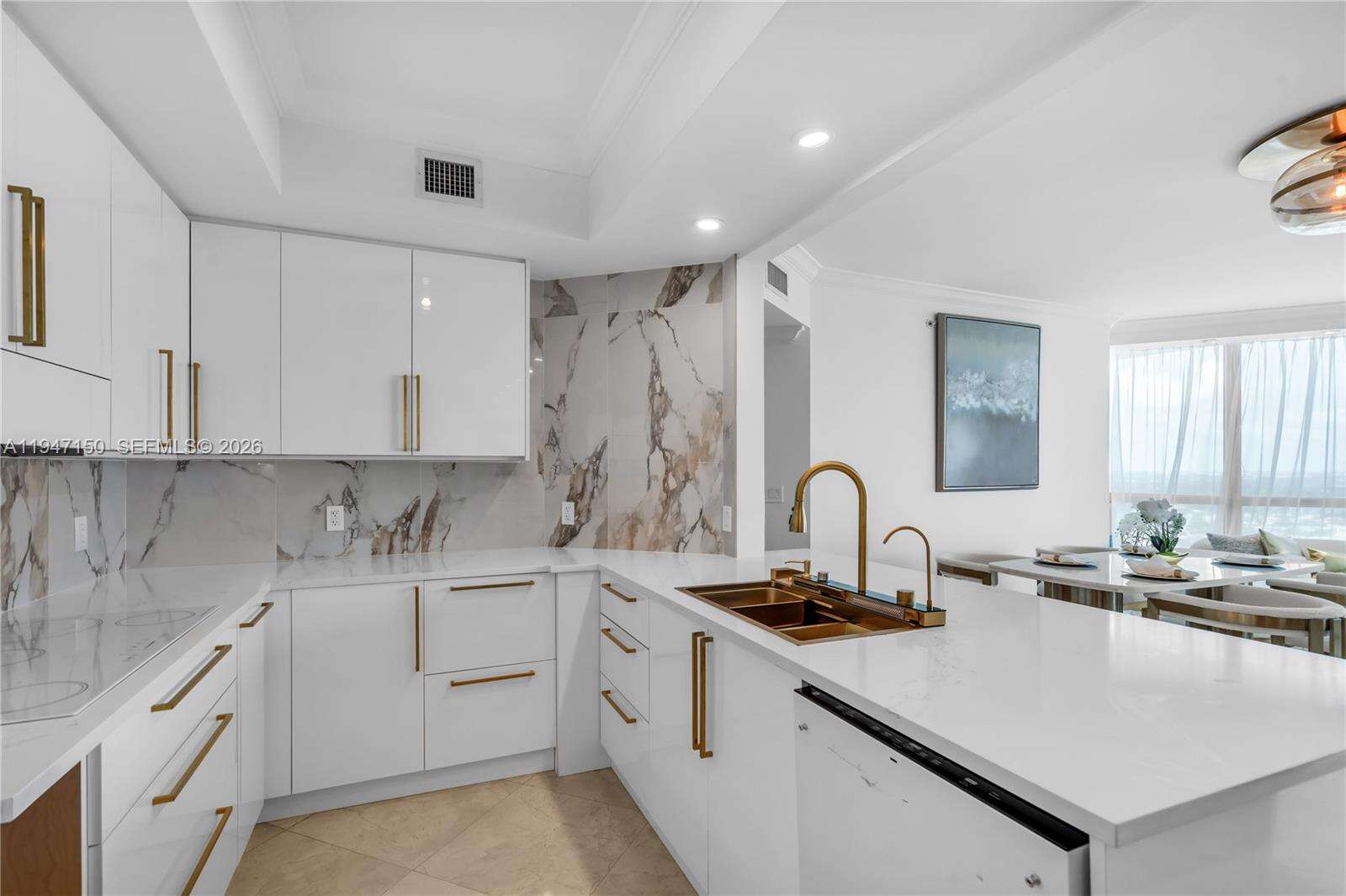 OCEAN PALMS - 3101 Ocean Dr, Hollywood, FL 33019 | Picture 10