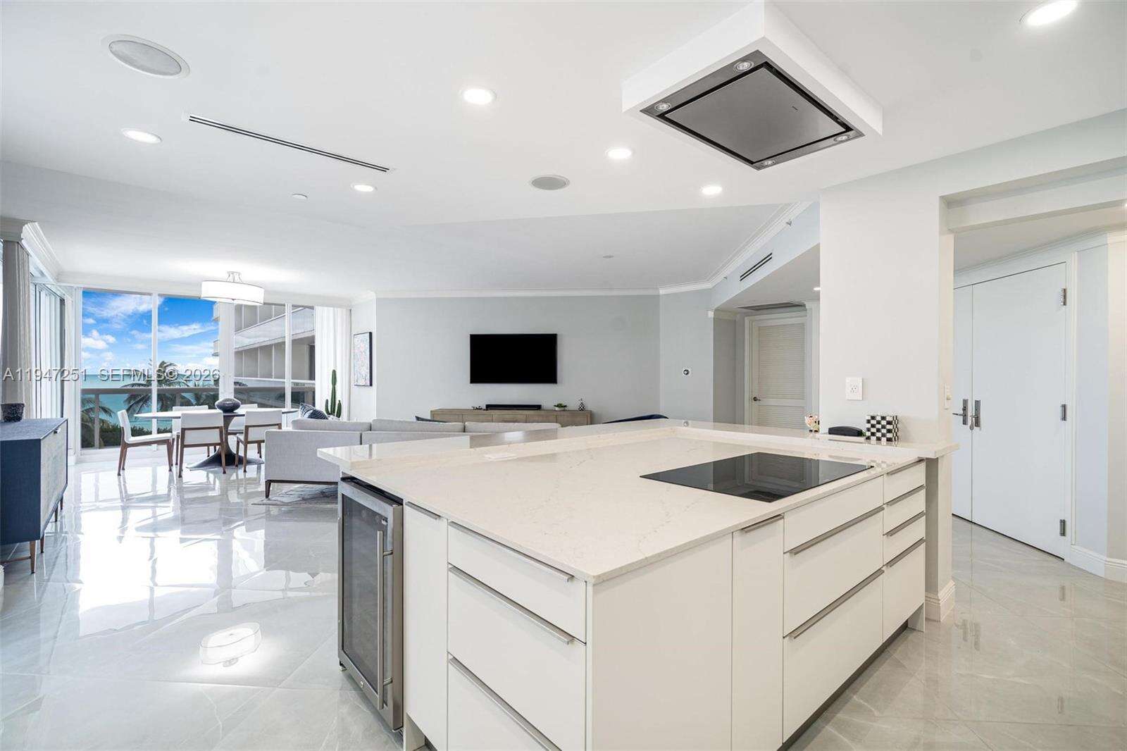 SOLIMAR - 9559 Collins Ave, Surfside, FL 33154 | Picture 9