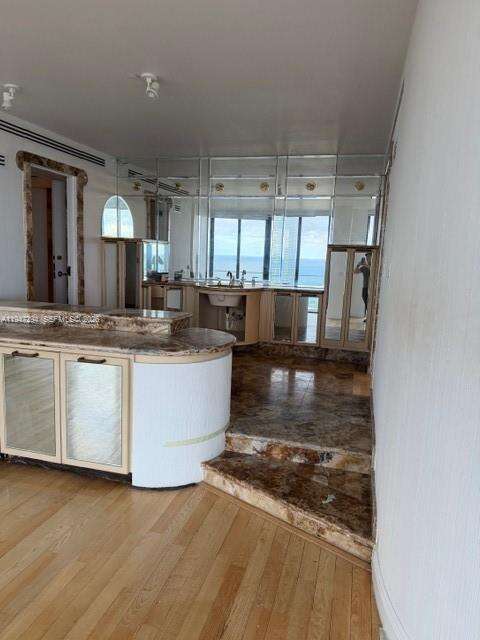 TURNBERRY ISLE - 19707 Turnberry Way, Aventura, FL 33180 | Picture 15