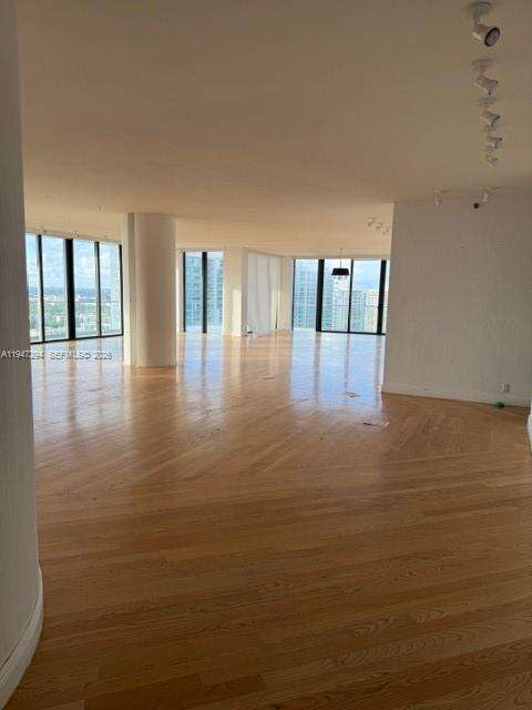 TURNBERRY ISLE - 19707 Turnberry Way, Aventura, FL 33180 | Picture 18