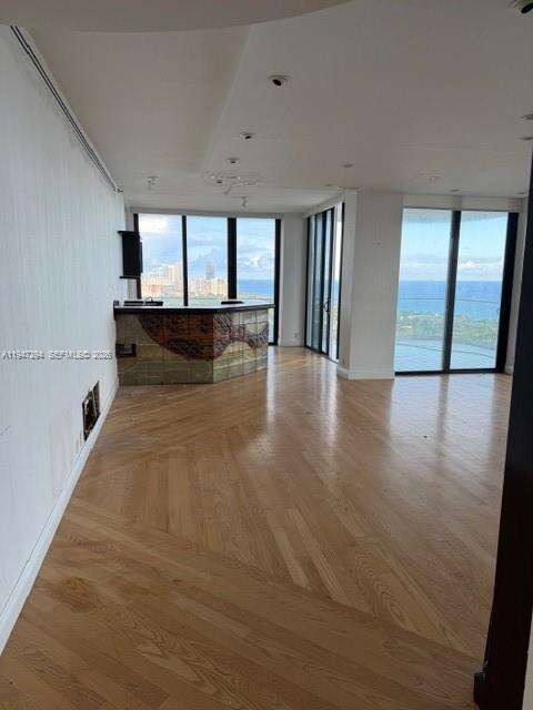 TURNBERRY ISLE - 19707 Turnberry Way, Aventura, FL 33180 | Picture 22