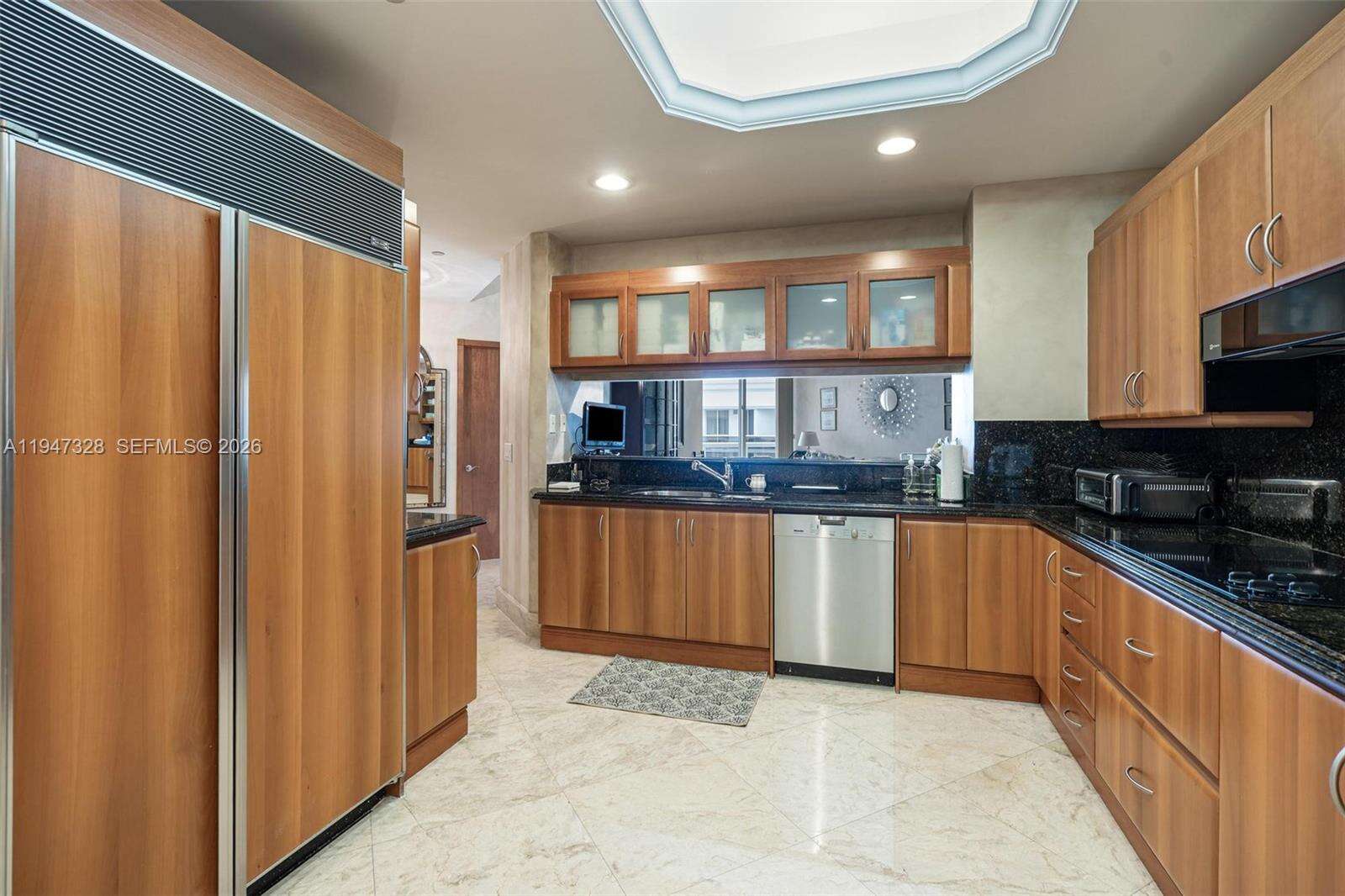 SOLIMAR - 9595 Collins Ave, Surfside, FL 33154 | Picture 9