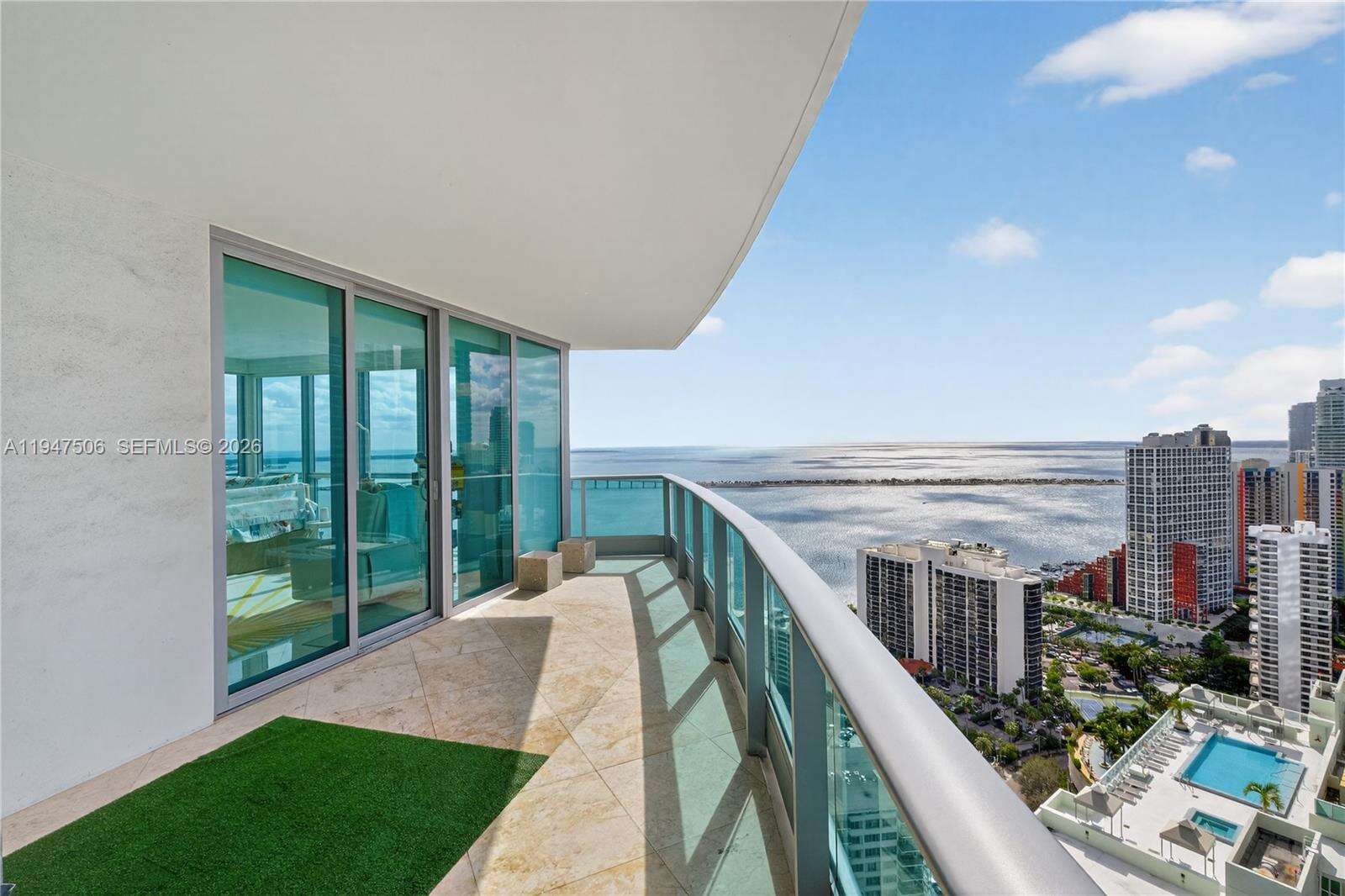 JADE RESIDENCES AT BRICKELL BAY - 1331 Brickell Bay Dr, Miami, FL 33131 | Picture 28
