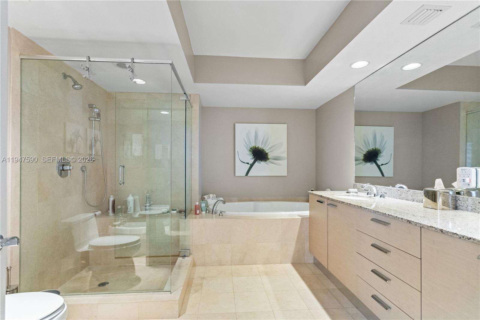 THE BEACH CLUB - 1850 Ocean Dr, Hallandale Beach, FL 33009 | Picture 26