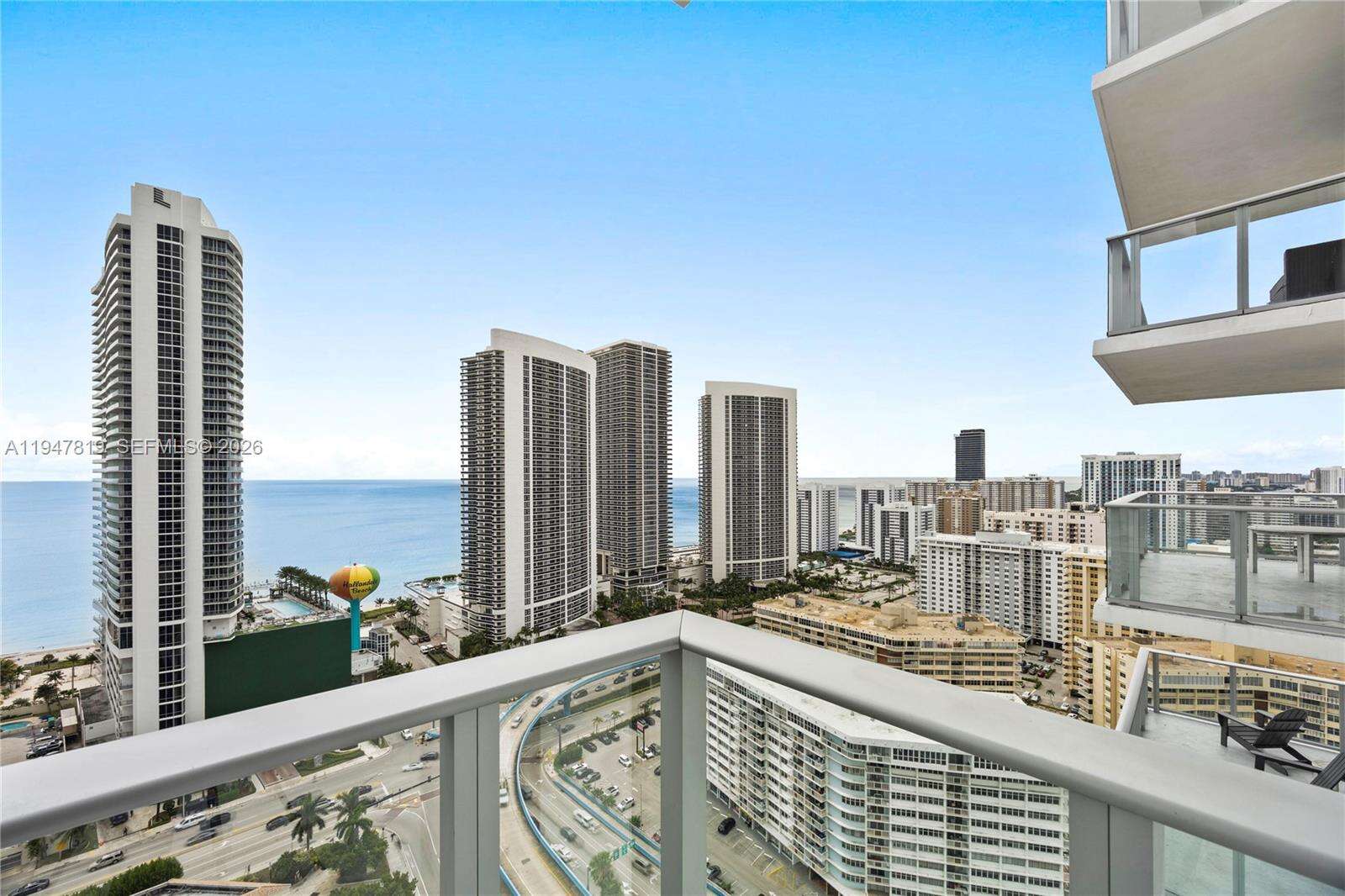 Hyde Beach House at 4010 Ocean Dr, Hollywood, FL 33019 - For Sale photo 11