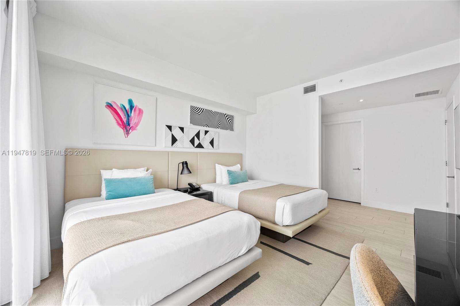 Hyde Beach House at 4010 Ocean Dr, Hollywood, FL 33019 - For Sale photo 24