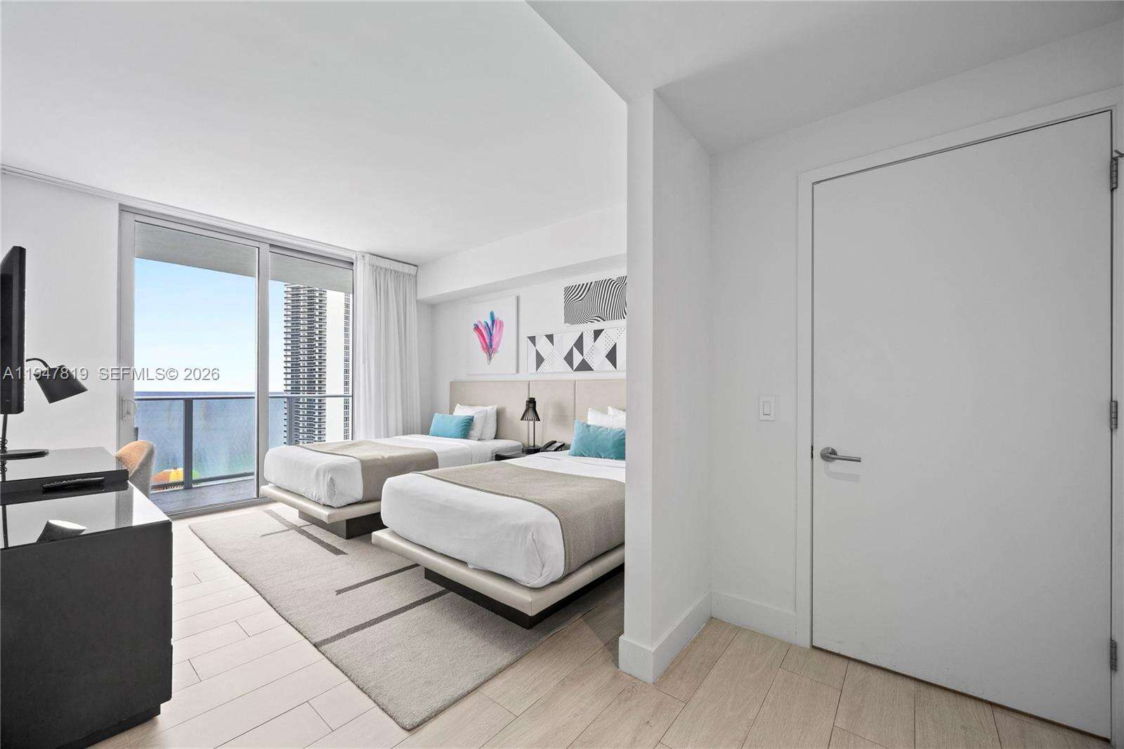 Hyde Beach House at 4010 Ocean Dr, Hollywood, FL 33019 - For Sale photo 28