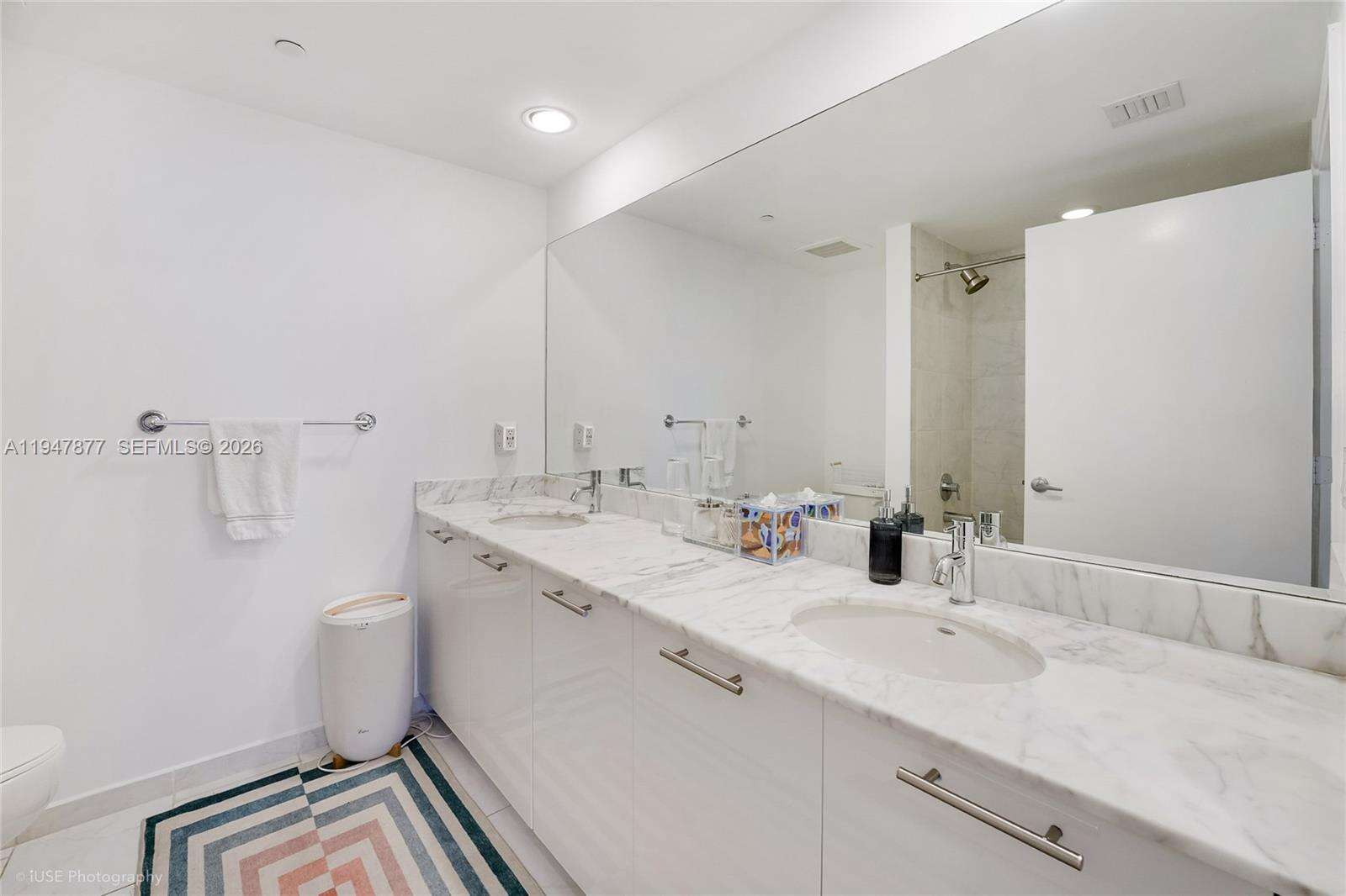 The Plaza On Brickell West at 951 Brickell Ave, Miami, FL 33131 - For Sale photo 19