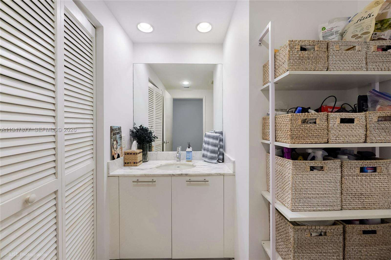 The Plaza On Brickell West at 951 Brickell Ave, Miami, FL 33131 - For Sale photo 5