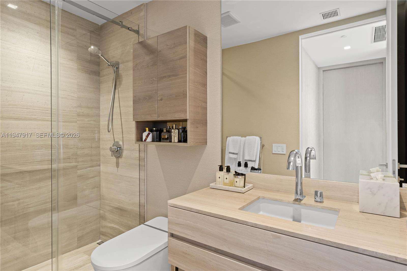 18975 COLLINS - 18975 Collins Ave, Sunny Isles Beach, FL 33160 | Picture 30