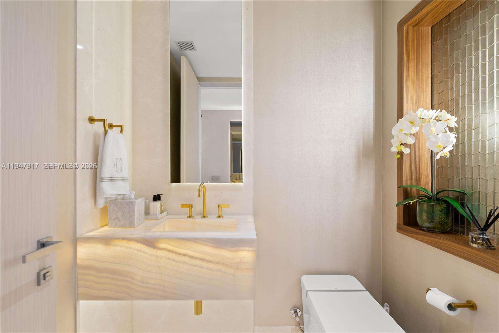 18975 COLLINS - 18975 Collins Ave, Sunny Isles Beach, FL 33160 | Picture 31