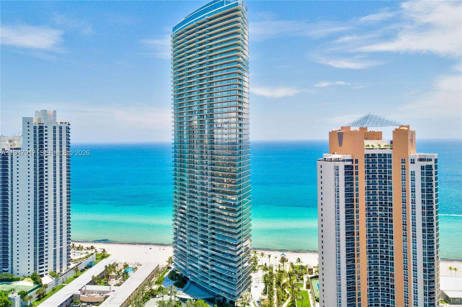 18975 COLLINS - 18975 Collins Ave, Sunny Isles Beach, FL 33160 | Picture 7