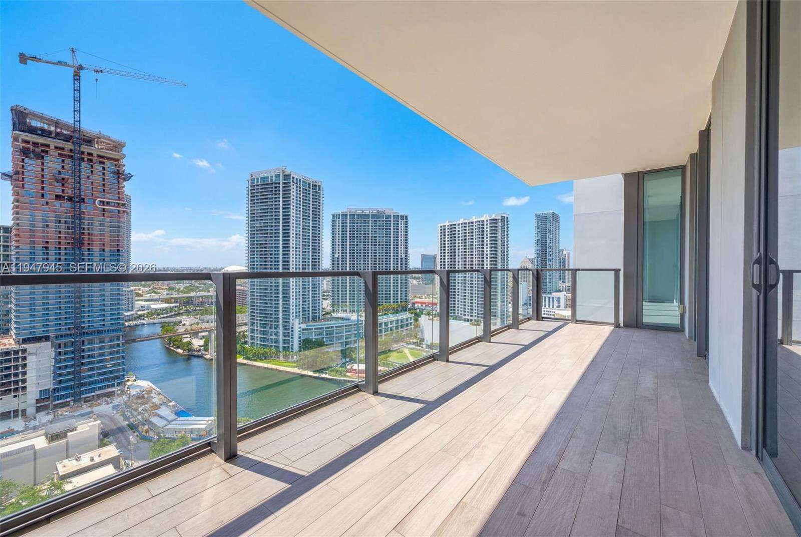 Reach Brickell at 68 6 St, Miami, FL 33131 - For Sale photo 20