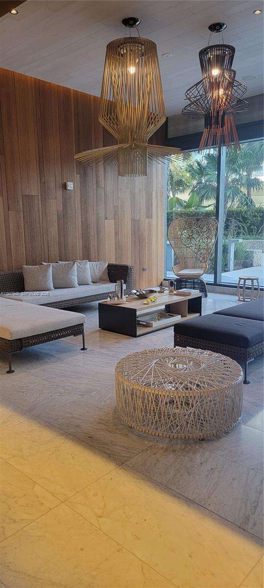 Reach Brickell at 68 6 St, Miami, FL 33131 - For Sale photo 29