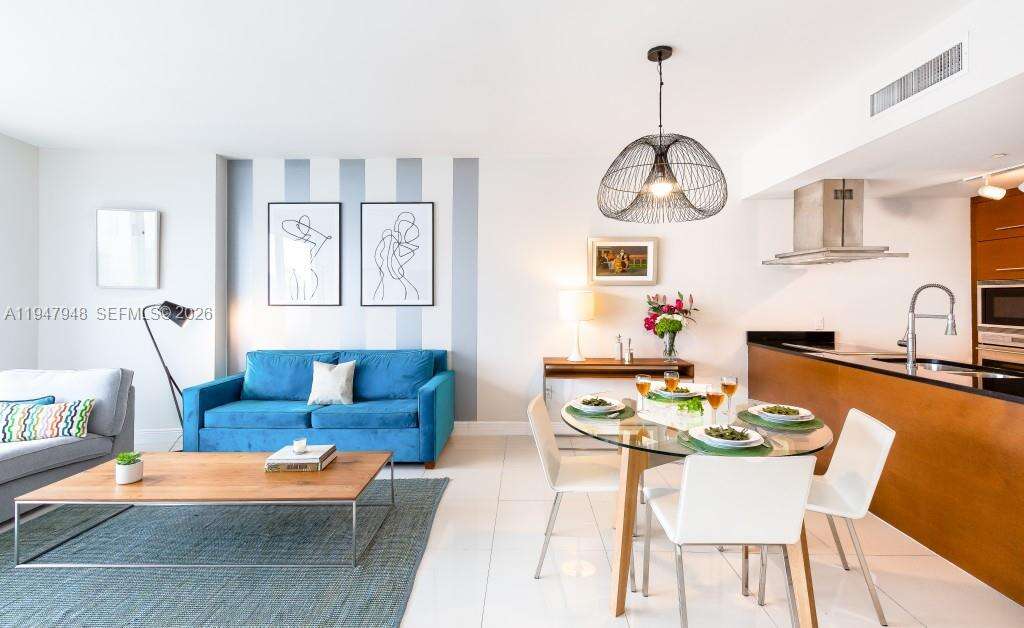Icon Brickell 3 at 485 Brickell Ave, Miami, FL 33131 - For Sale photo 1