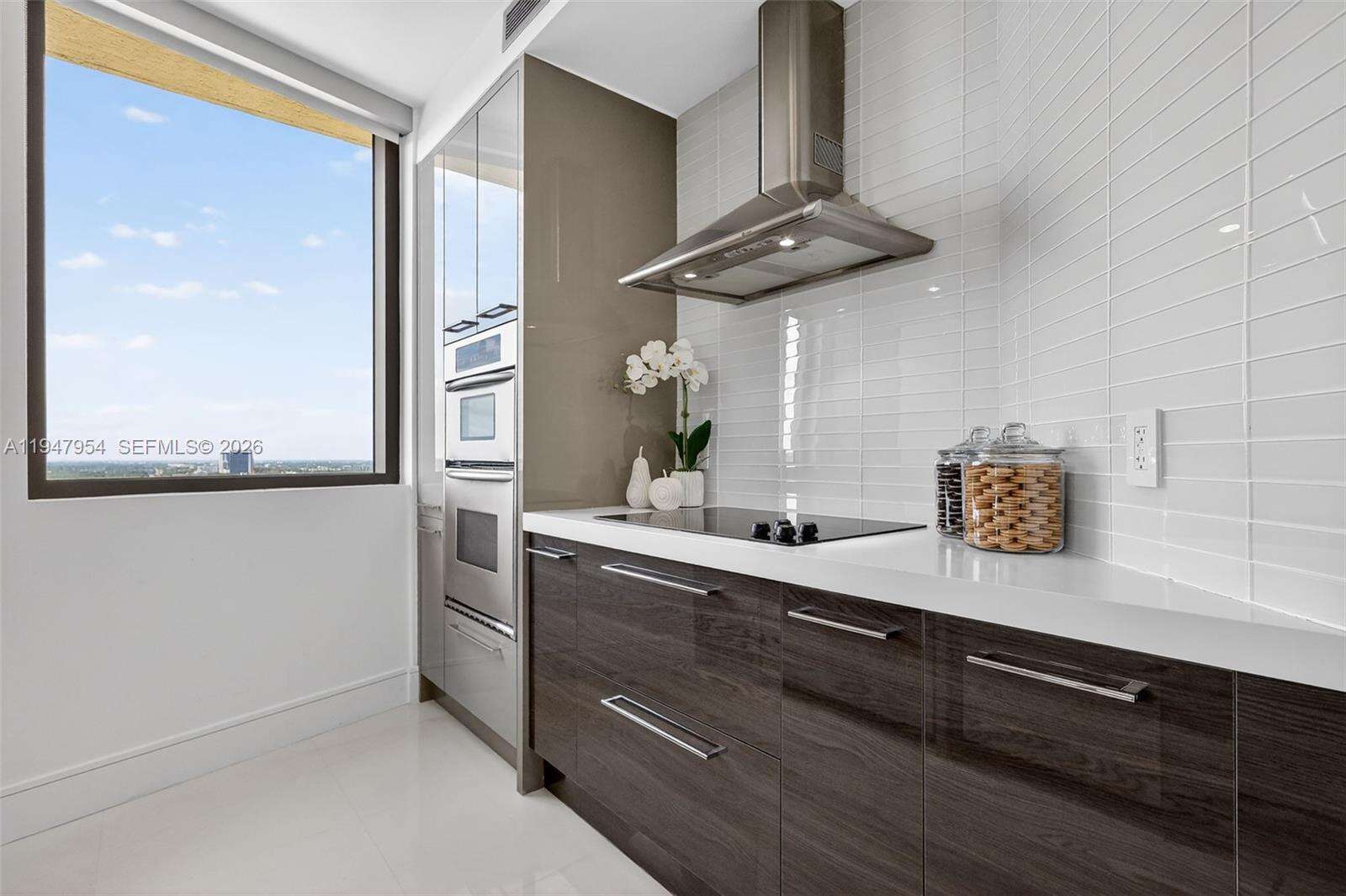 SAYAN - 16275 Collins Ave, Sunny Isles Beach, FL 33160 | Picture 14