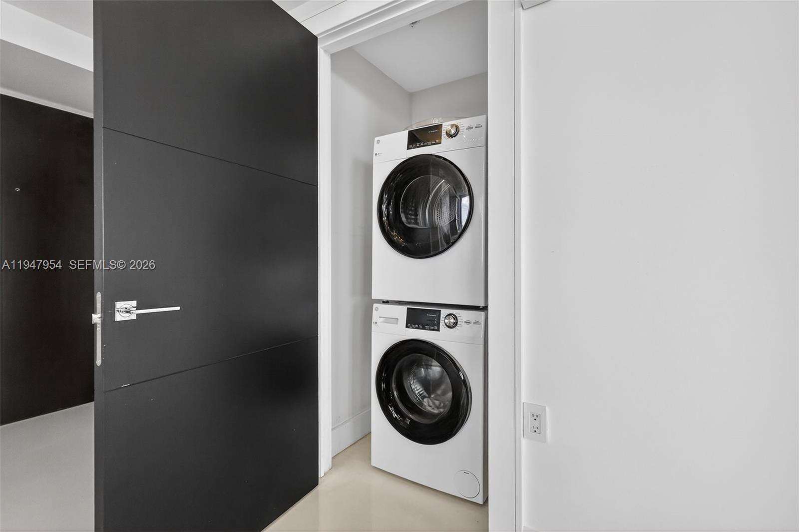 SAYAN - 16275 Collins Ave, Sunny Isles Beach, FL 33160 | Picture 19