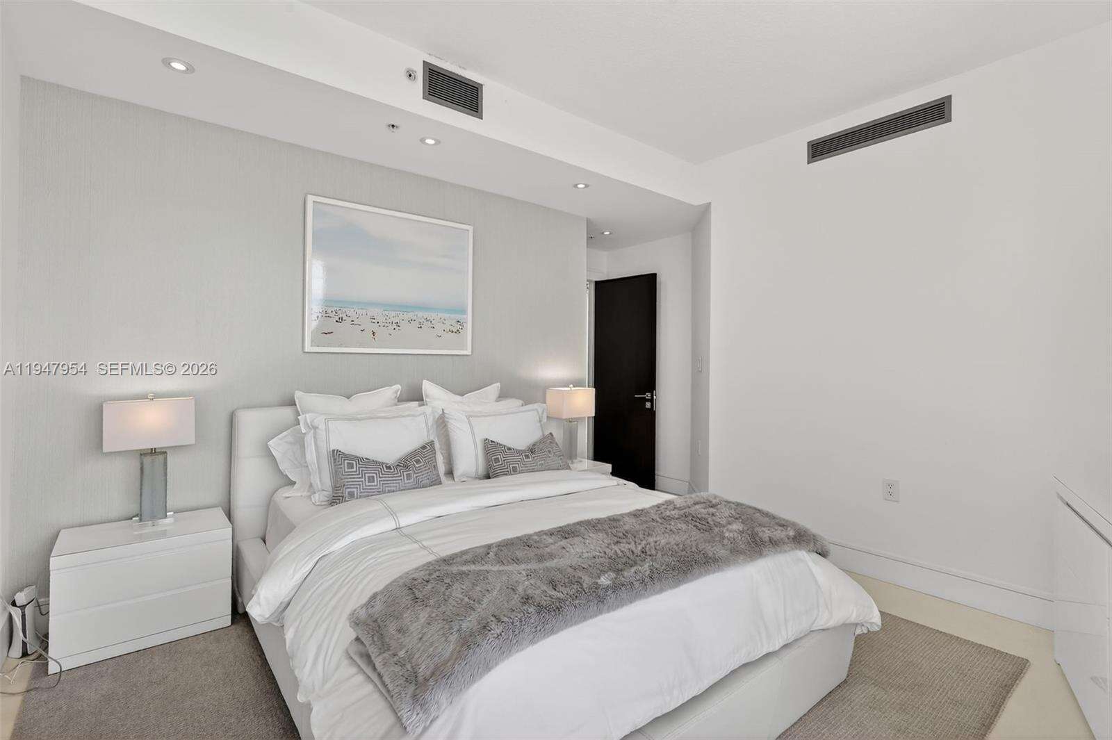 SAYAN - 16275 Collins Ave, Sunny Isles Beach, FL 33160 | Picture 30