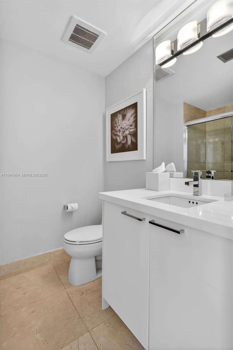 SAYAN - 16275 Collins Ave, Sunny Isles Beach, FL 33160 | Picture 32