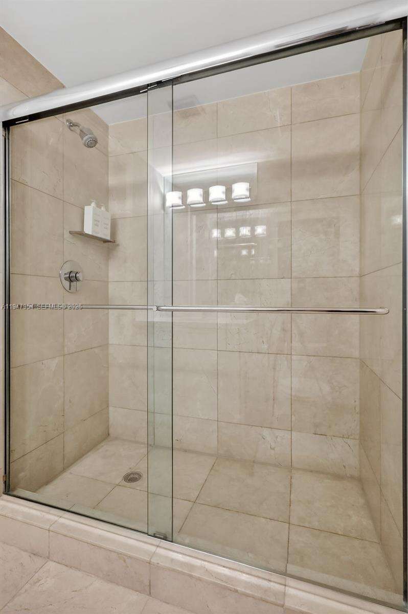 SAYAN - 16275 Collins Ave, Sunny Isles Beach, FL 33160 | Picture 33