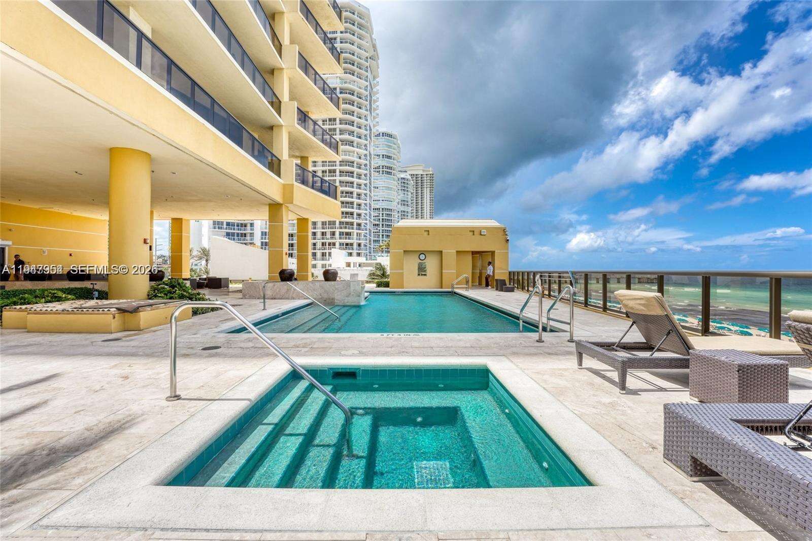 SAYAN - 16275 Collins Ave, Sunny Isles Beach, FL 33160 | Picture 39