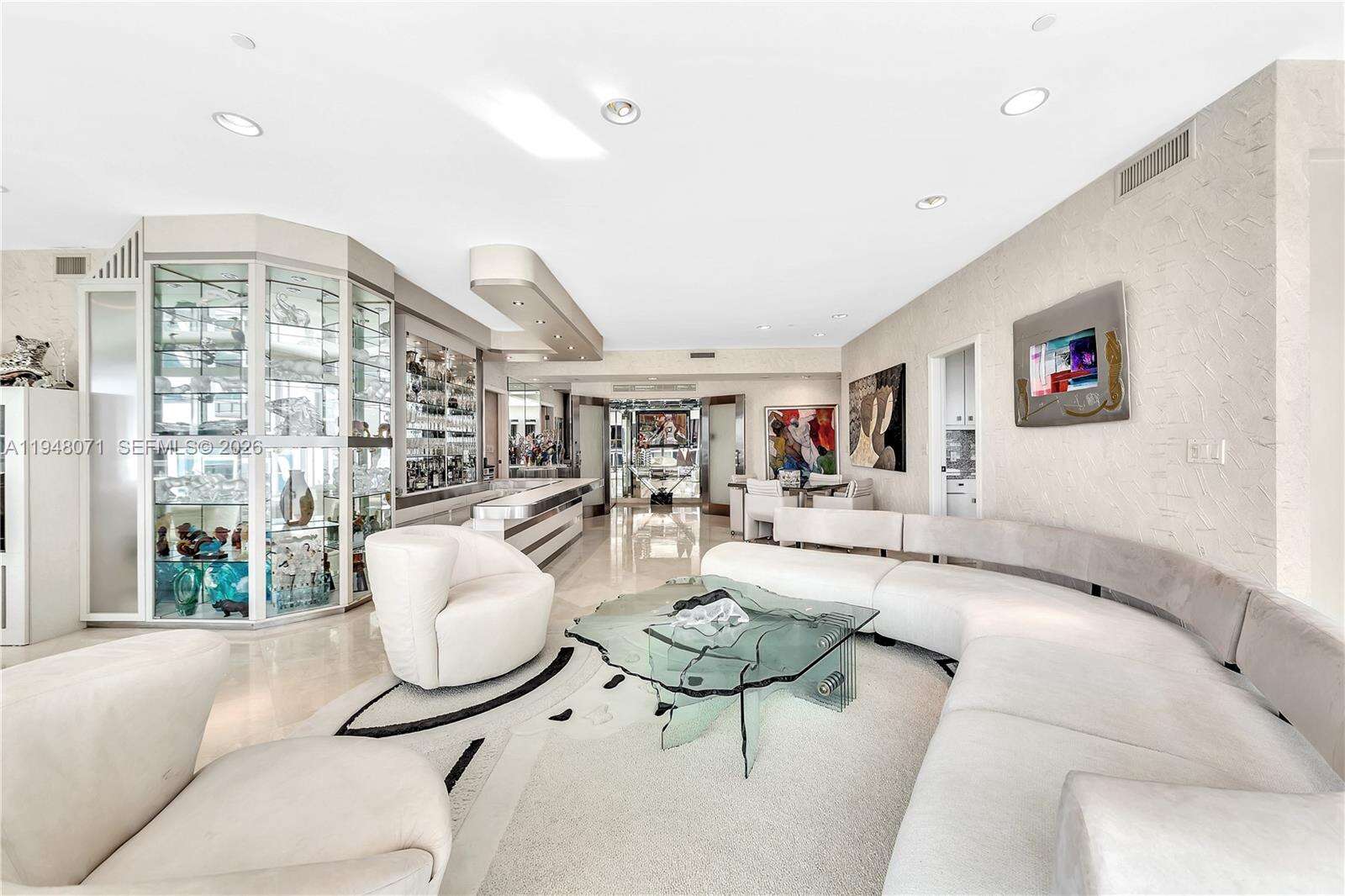 THE PALACE AT BAL HARBOUR - 10101 Collins Ave, Bal Harbour, FL 33154 | Picture 11