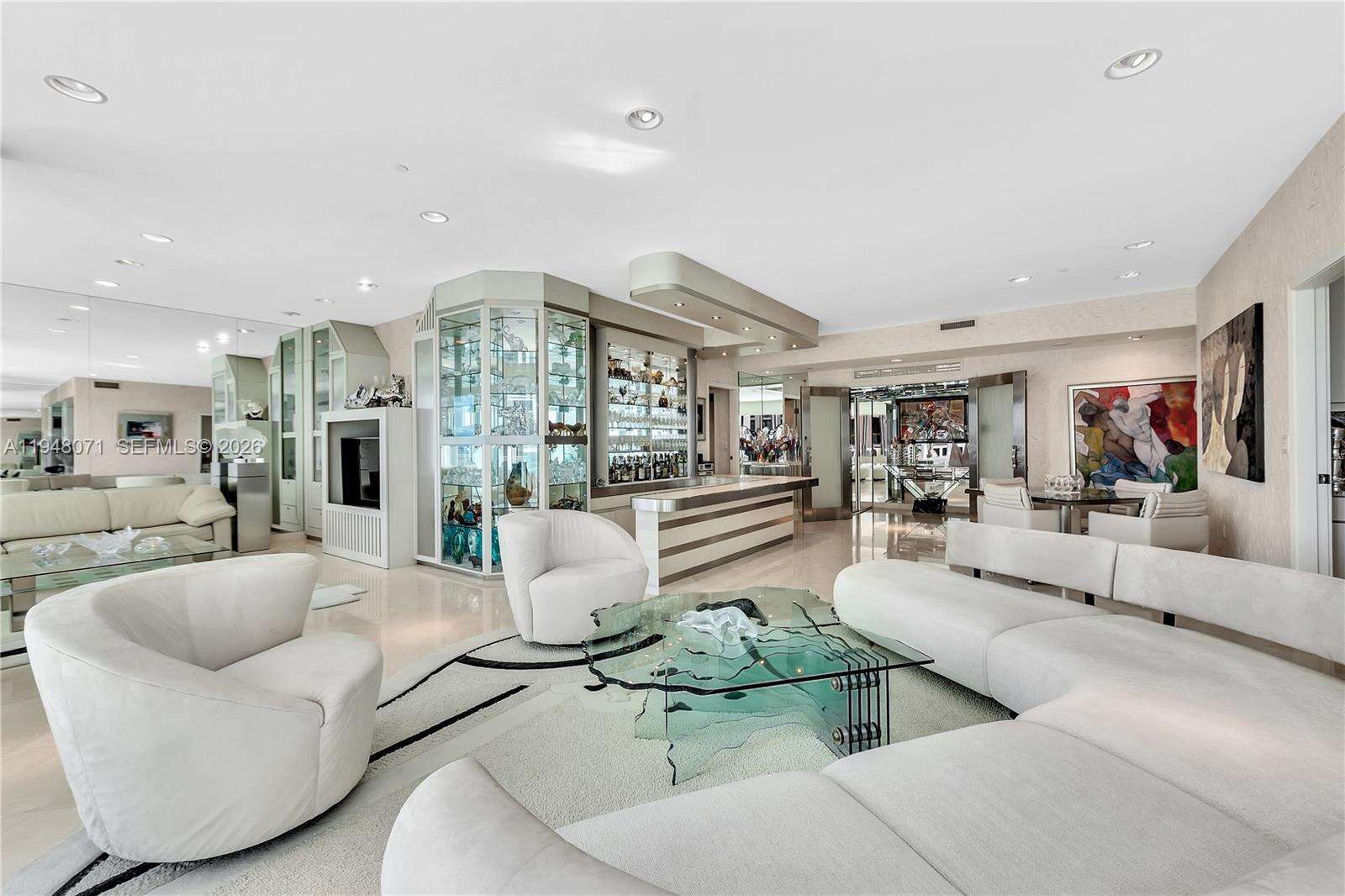 THE PALACE AT BAL HARBOUR - 10101 Collins Ave, Bal Harbour, FL 33154 | Picture 18