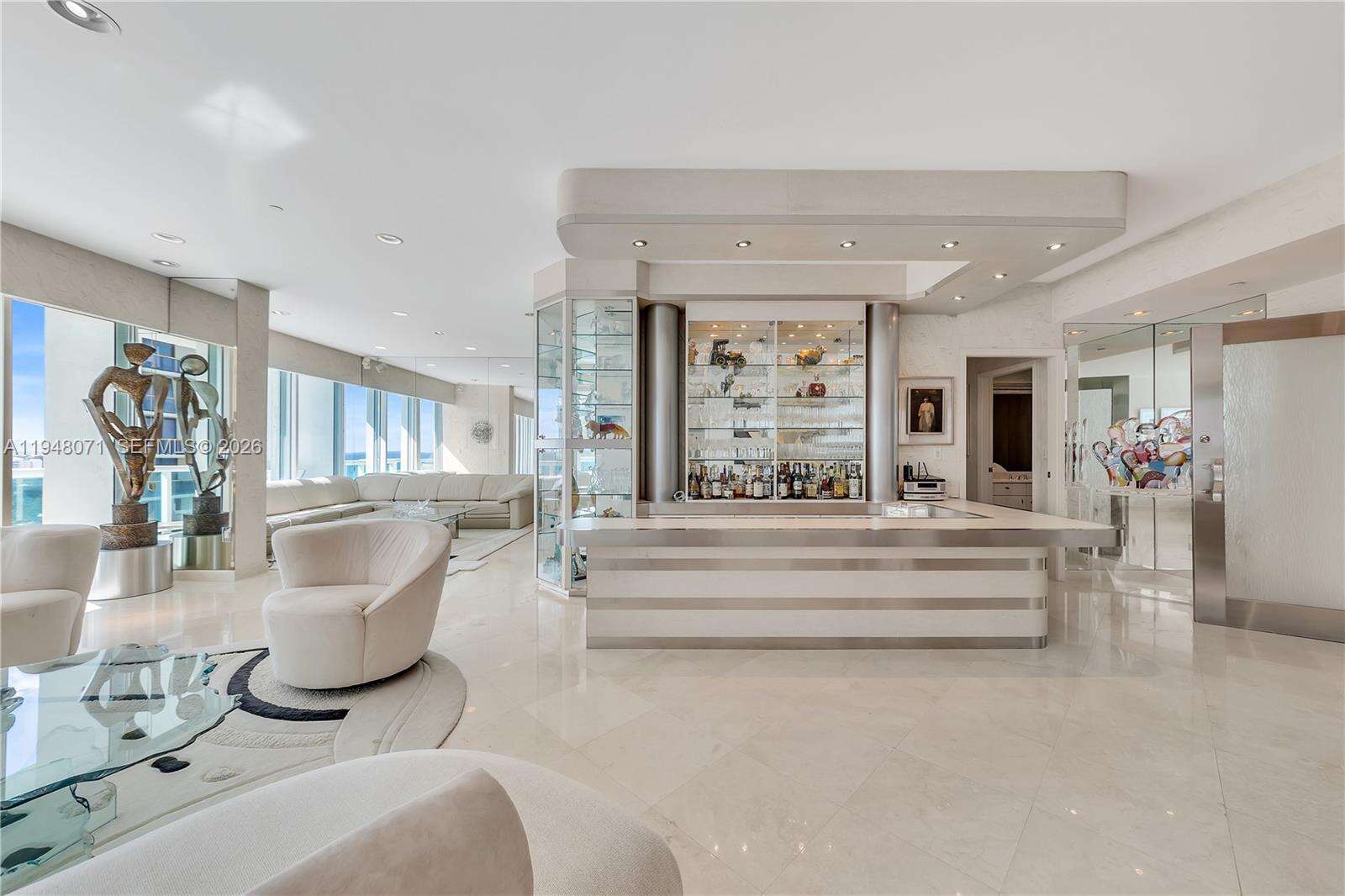 THE PALACE AT BAL HARBOUR - 10101 Collins Ave, Bal Harbour, FL 33154 | Picture 19