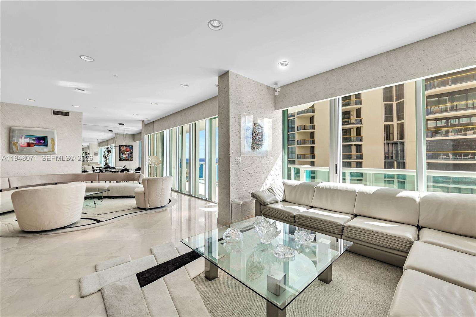 THE PALACE AT BAL HARBOUR - 10101 Collins Ave, Bal Harbour, FL 33154 | Picture 26