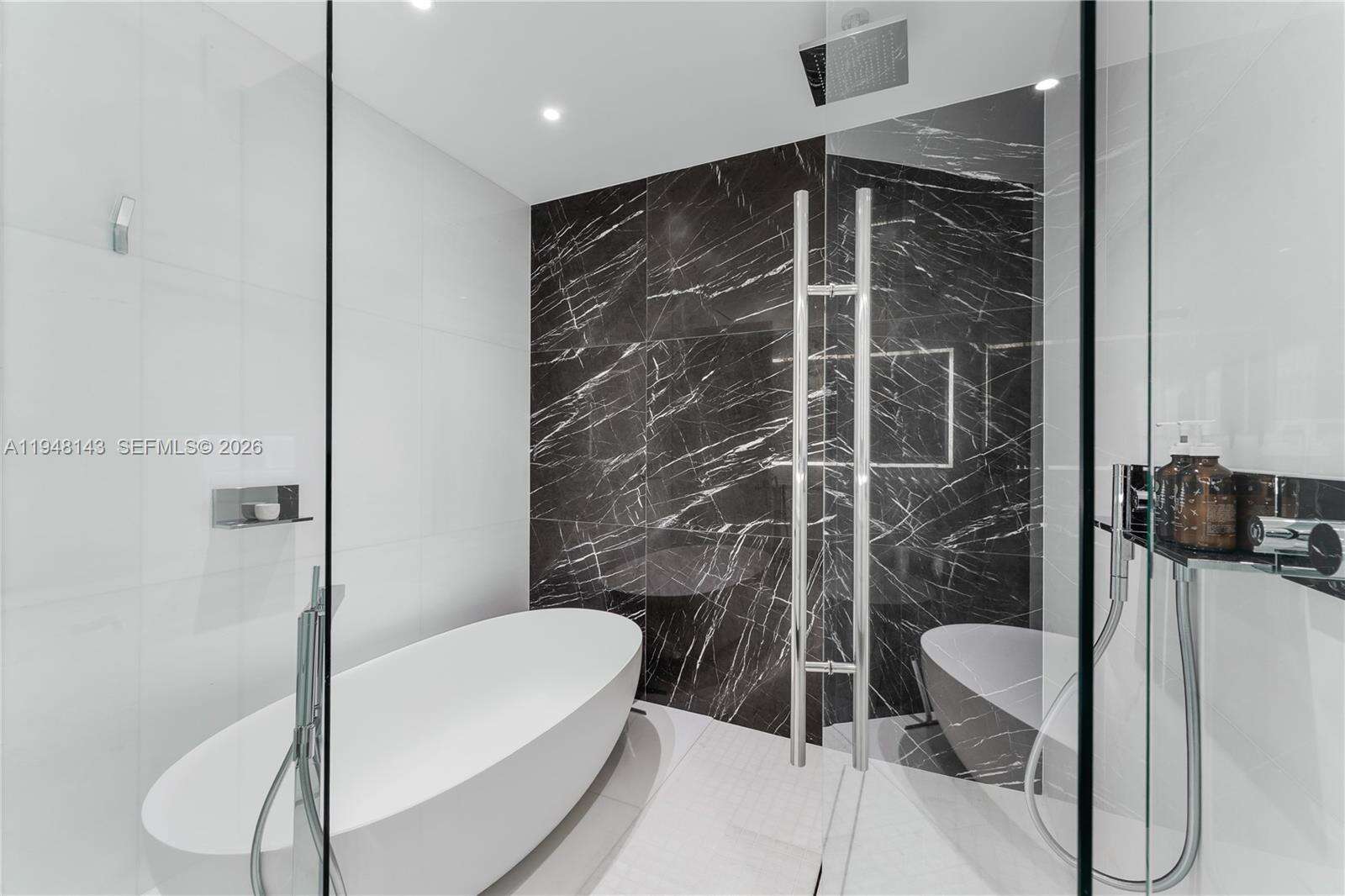 ASTON MARTIN RESIDENCES - 300 Biscayne Blvd Way, Miami, FL 33131 | Picture 44