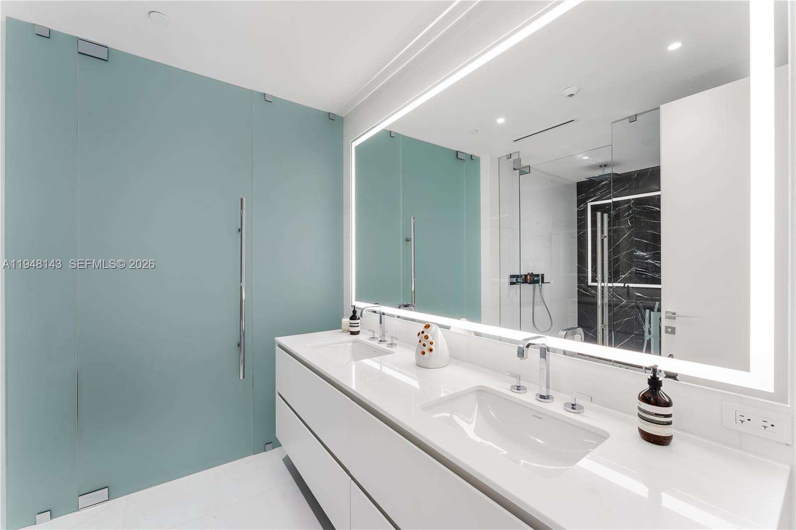 ASTON MARTIN RESIDENCES - 300 Biscayne Blvd Way, Miami, FL 33131 | Picture 45