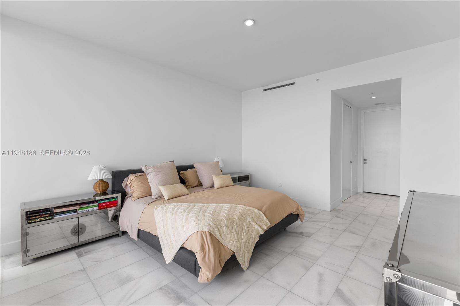 MISSONI BAIA - 700 26 Ter, Miami, FL 33137 | Picture 18