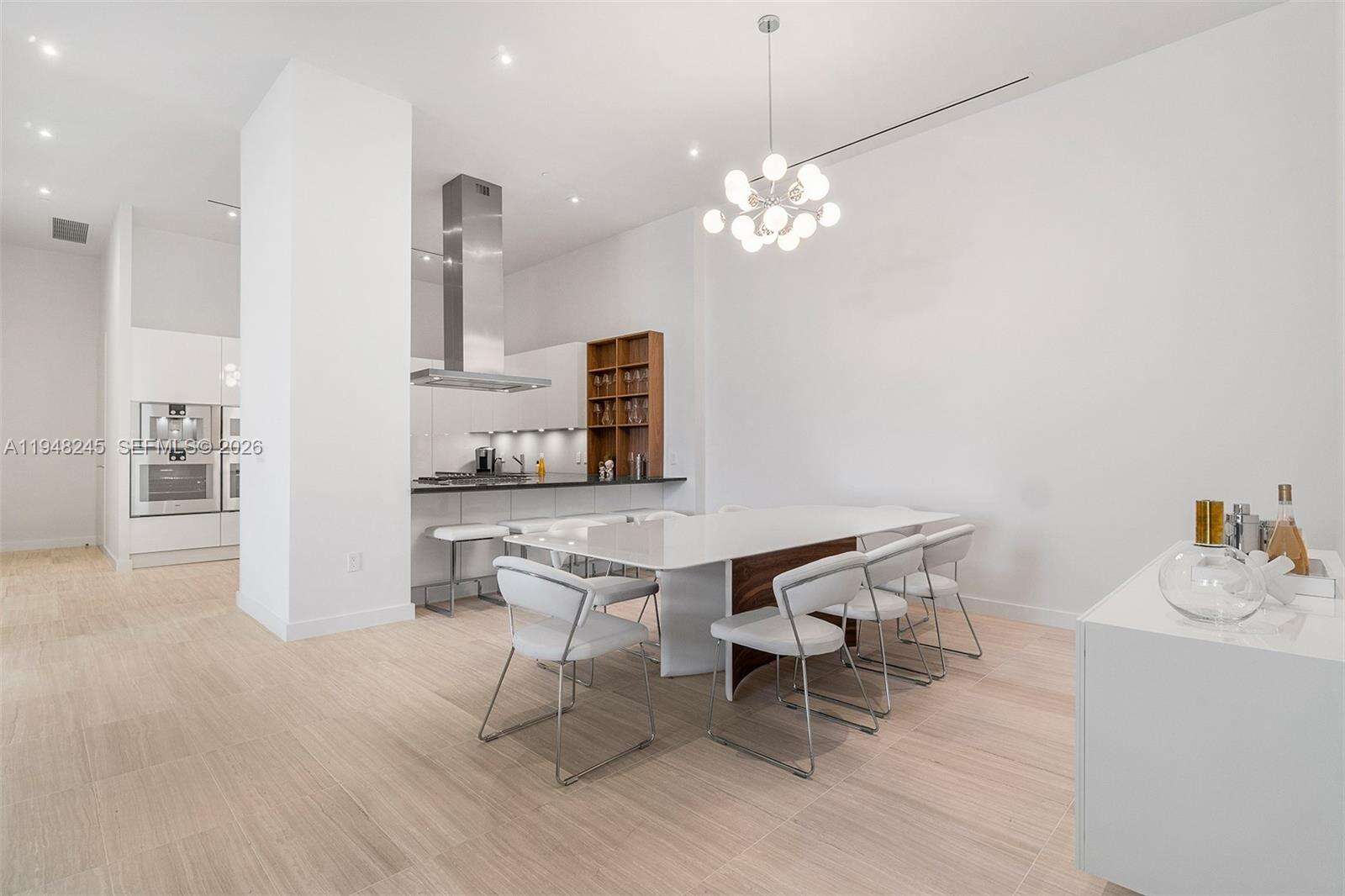 4701 NORTH MERIDIAN - 4701 Meridian Ave, Miami Beach, FL 33140 | Picture 2