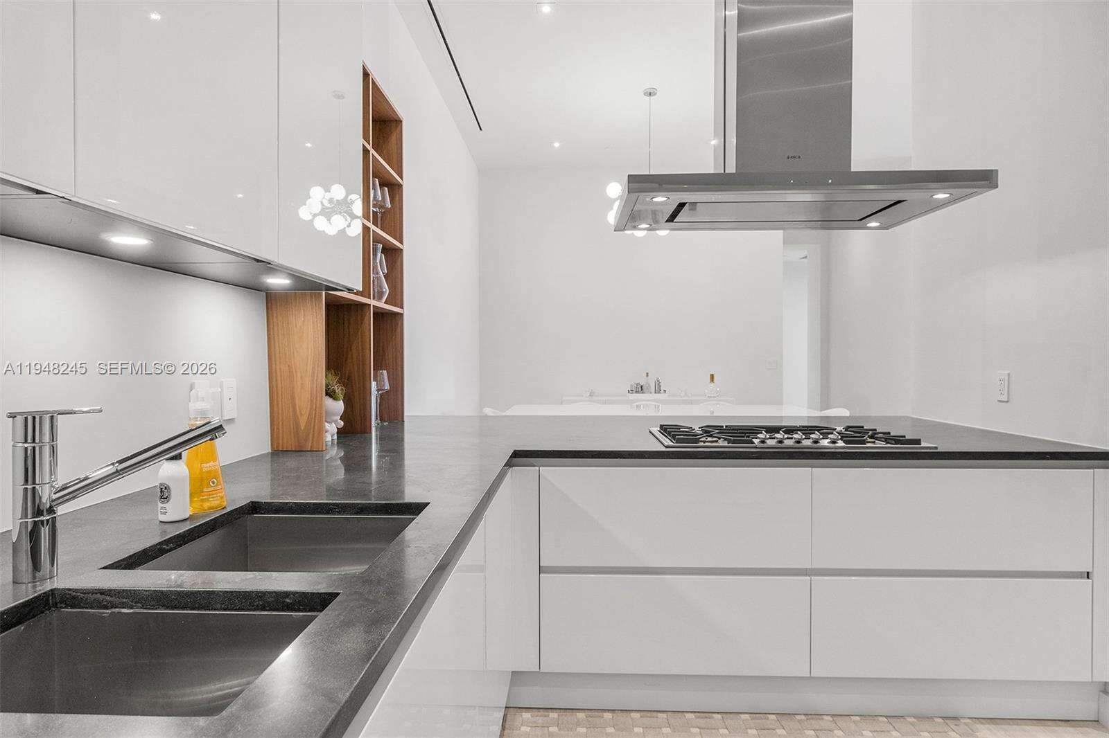 4701 NORTH MERIDIAN - 4701 Meridian Ave, Miami Beach, FL 33140 | Picture 9