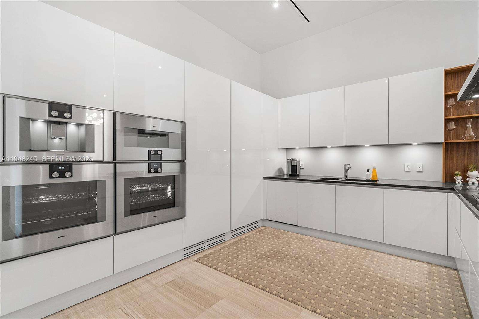 4701 NORTH MERIDIAN - 4701 Meridian Ave, Miami Beach, FL 33140 | Picture 10