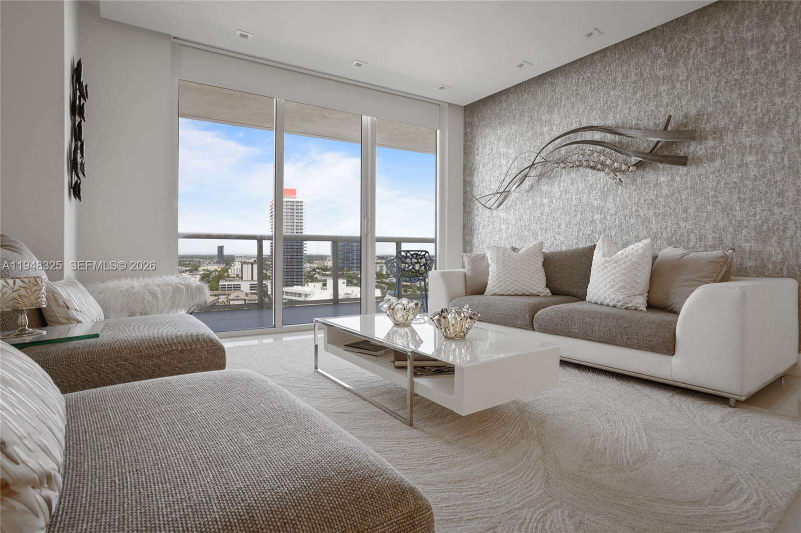 BEACH CLUB THREE - 1800 Ocean Dr, Hallandale Beach, FL 33009 | Picture 16