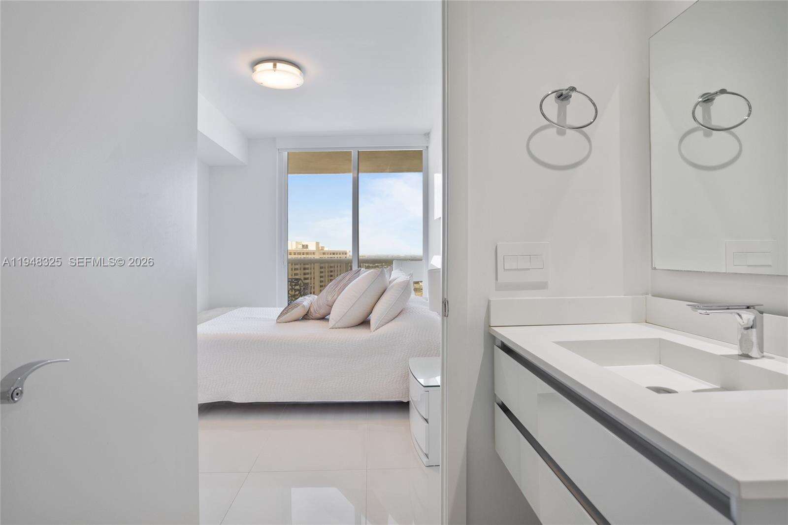 BEACH CLUB THREE - 1800 Ocean Dr, Hallandale Beach, FL 33009 | Picture 32