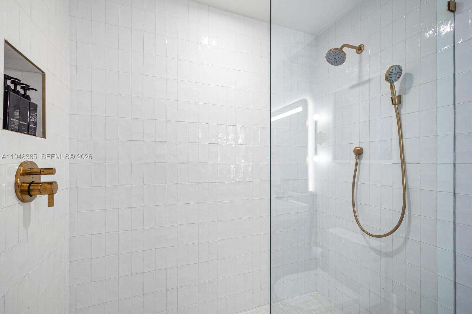 159 NE 6TH STREET - 159 6 St, Miami, FL 33132 | Picture 21