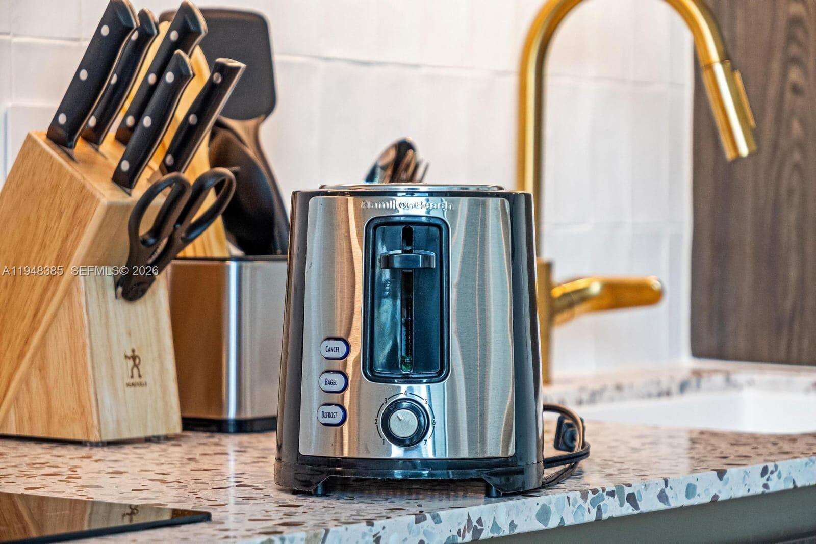 159 NE 6TH STREET - 159 6 St, Miami, FL 33132 | Picture 29