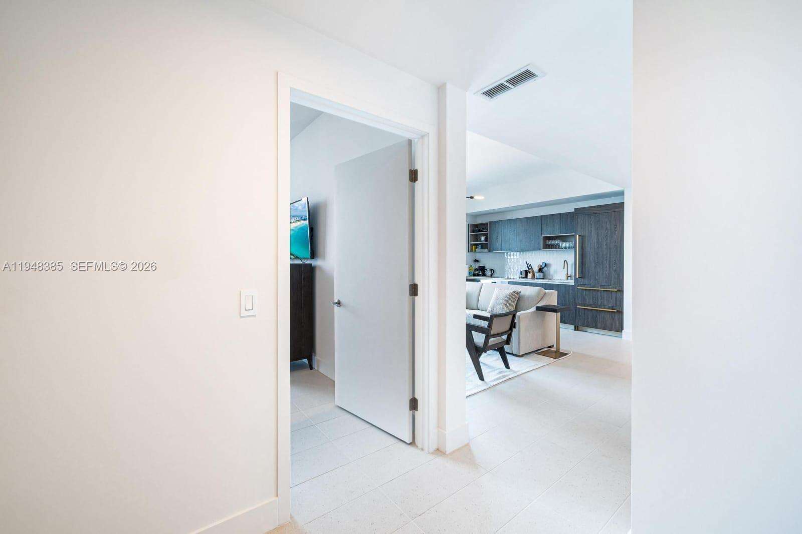 159 NE 6TH STREET - 159 6 St, Miami, FL 33132 | Picture 45