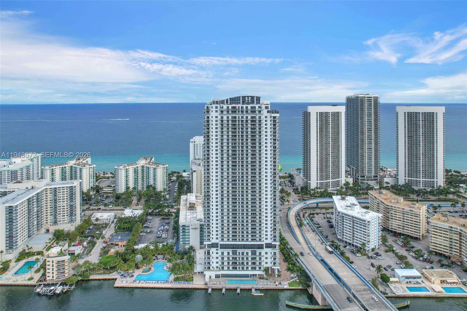 Hyde Beach House at 4010 Ocean Dr, Hollywood, FL 33019 - For Sale photo 2