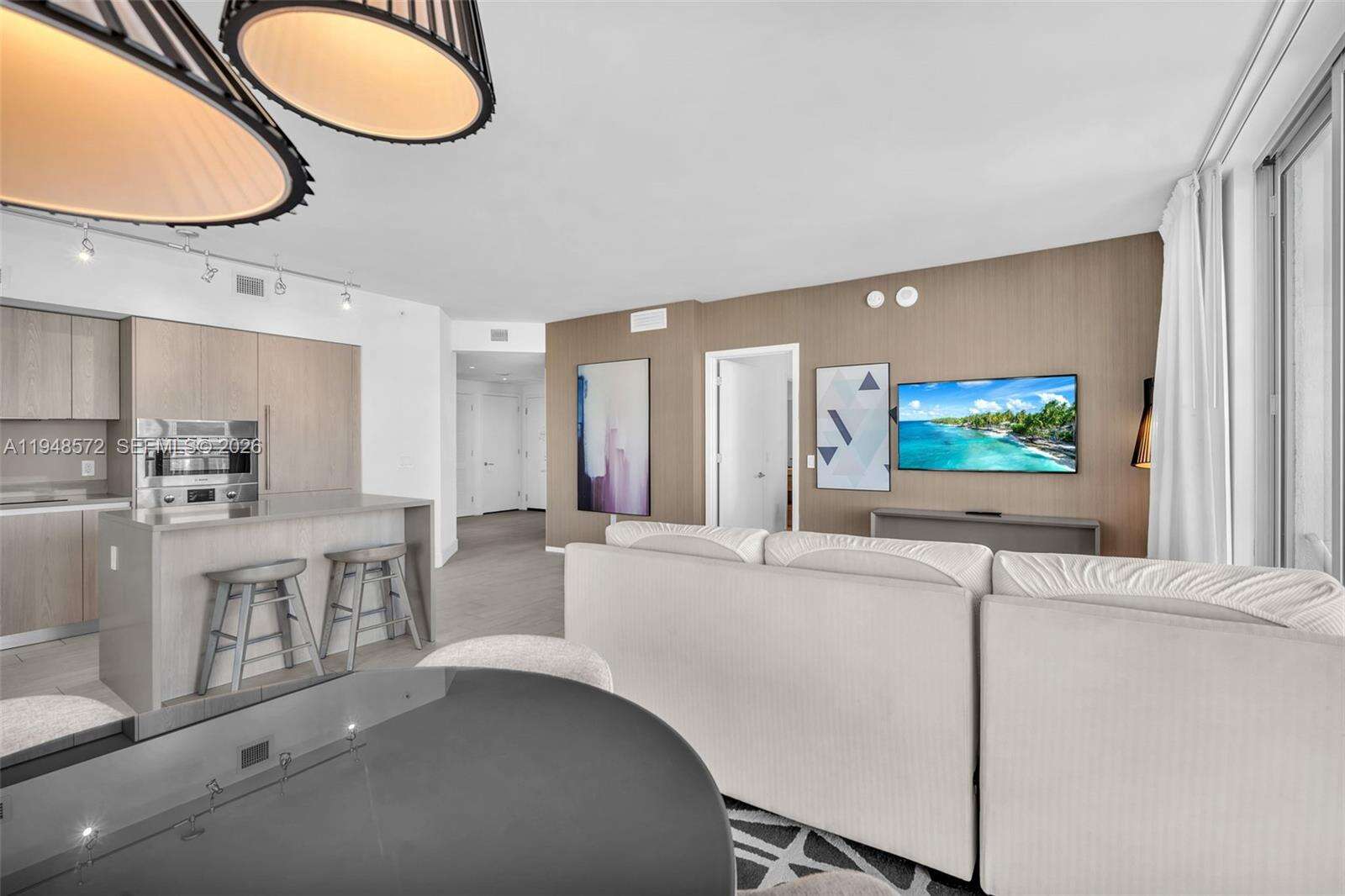 Hyde Beach House at 4010 Ocean Dr, Hollywood, FL 33019 - For Sale photo 16