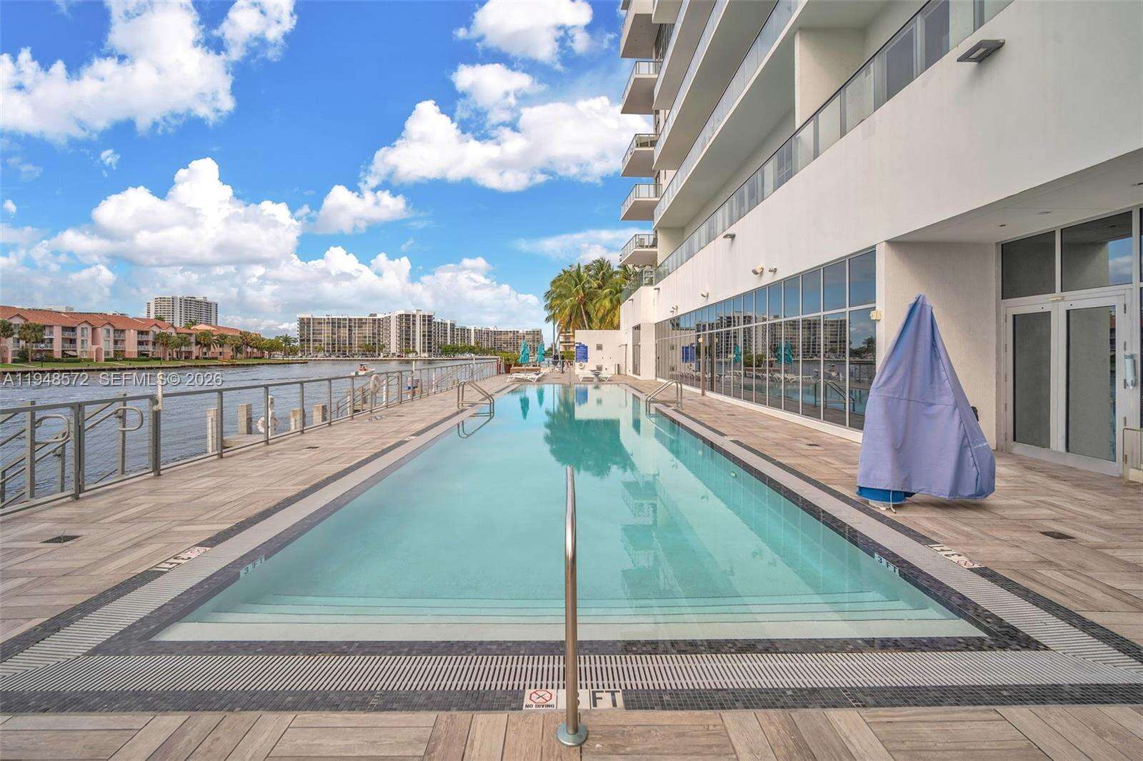 Hyde Beach House at 4010 Ocean Dr, Hollywood, FL 33019 - For Sale photo 42