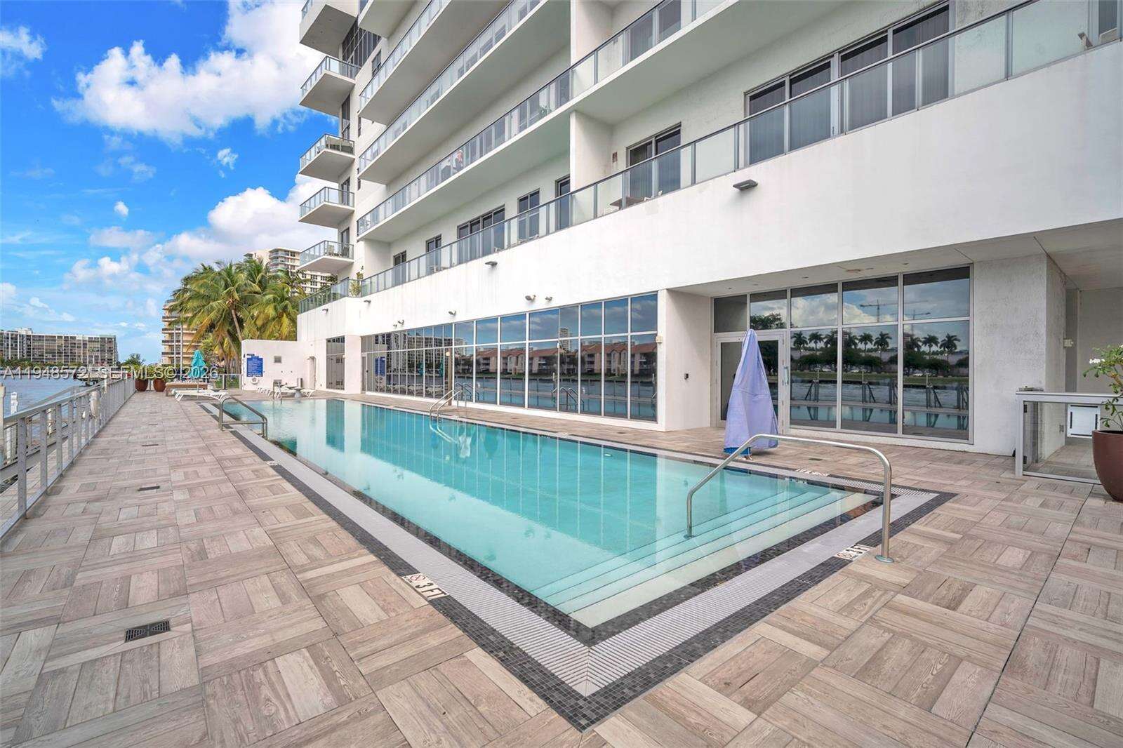 Hyde Beach House at 4010 Ocean Dr, Hollywood, FL 33019 - For Sale photo 44
