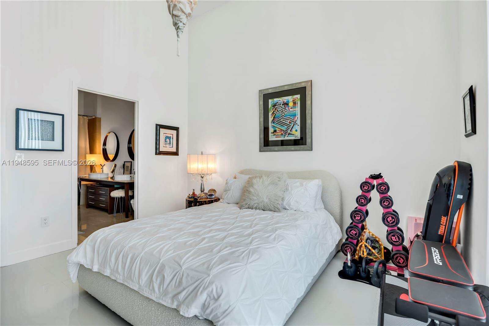 Icon Brickell 1 at 465 Brickell Ave, Miami, FL 33131 - For Sale photo 12