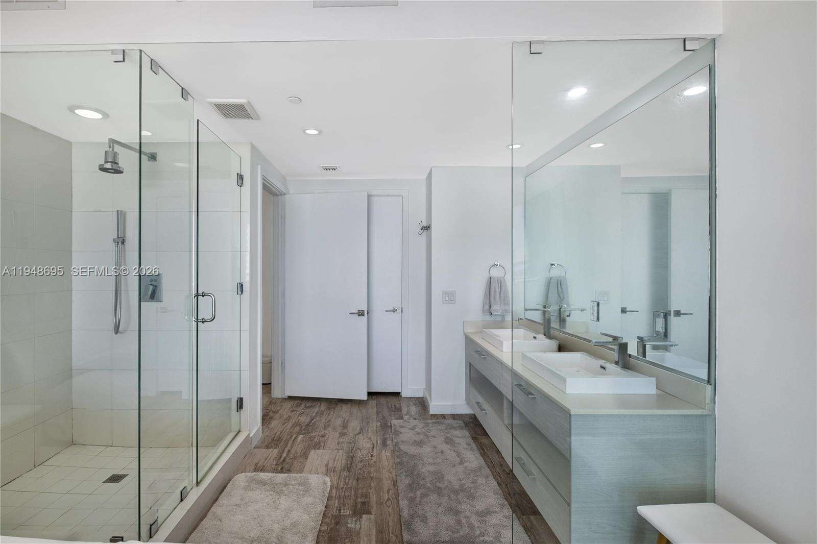 Paraiso Bay at 650 32 St, Miami, FL 33137 - For Sale photo 20