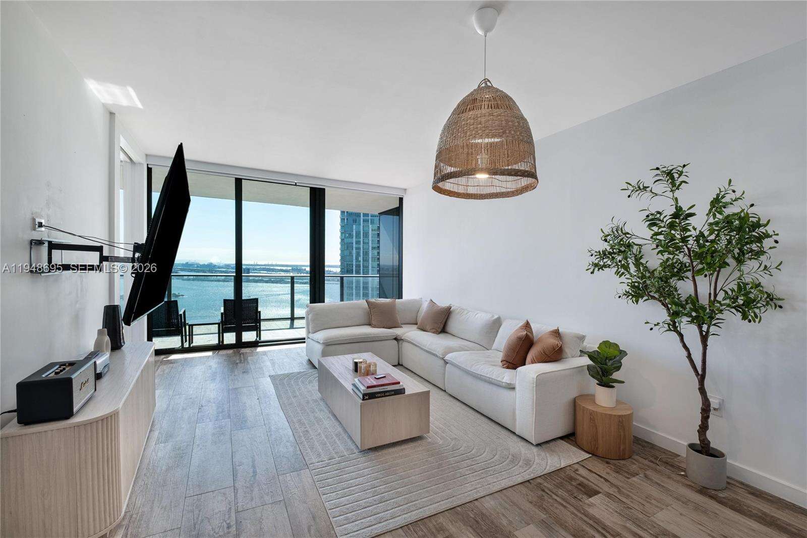 Paraiso Bay at 650 32 St, Miami, FL 33137 - For Sale photo 4