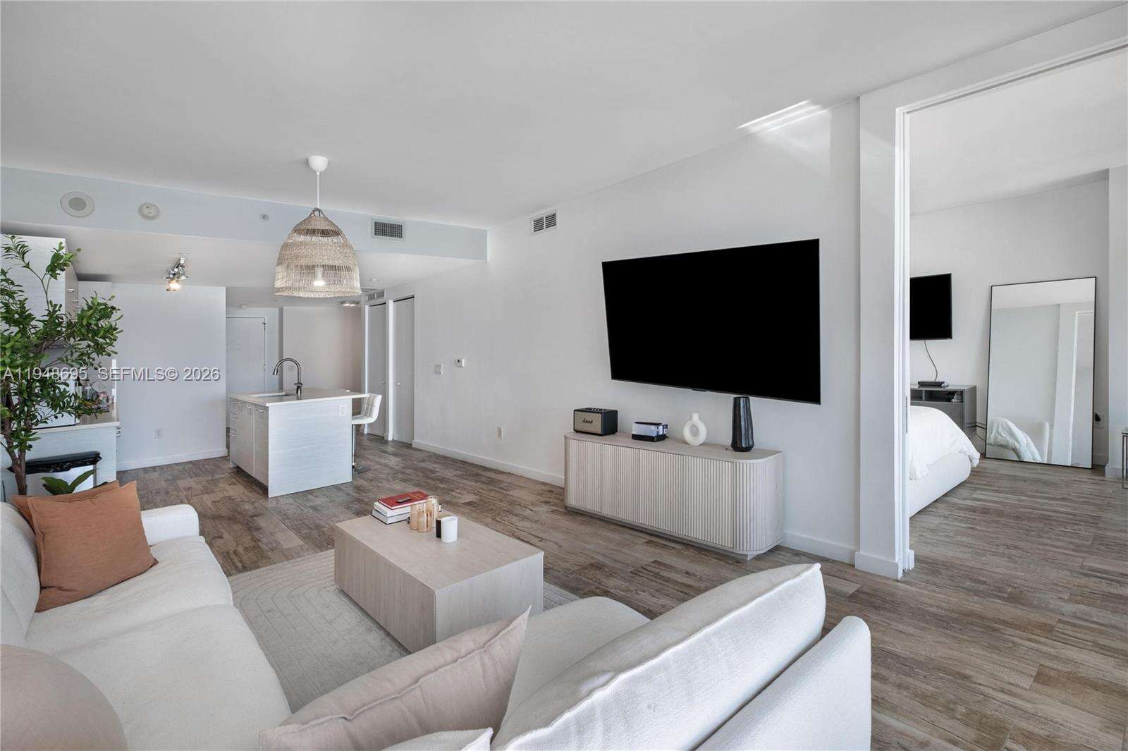 Paraiso Bay at 650 32 St, Miami, FL 33137 - For Sale photo 6