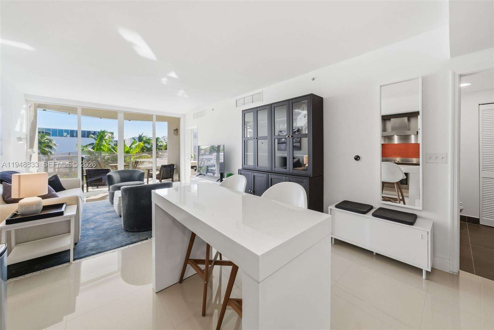 Artepark North at 2155 Washington Ct, Miami Beach, FL 33139 - For Sale photo 10