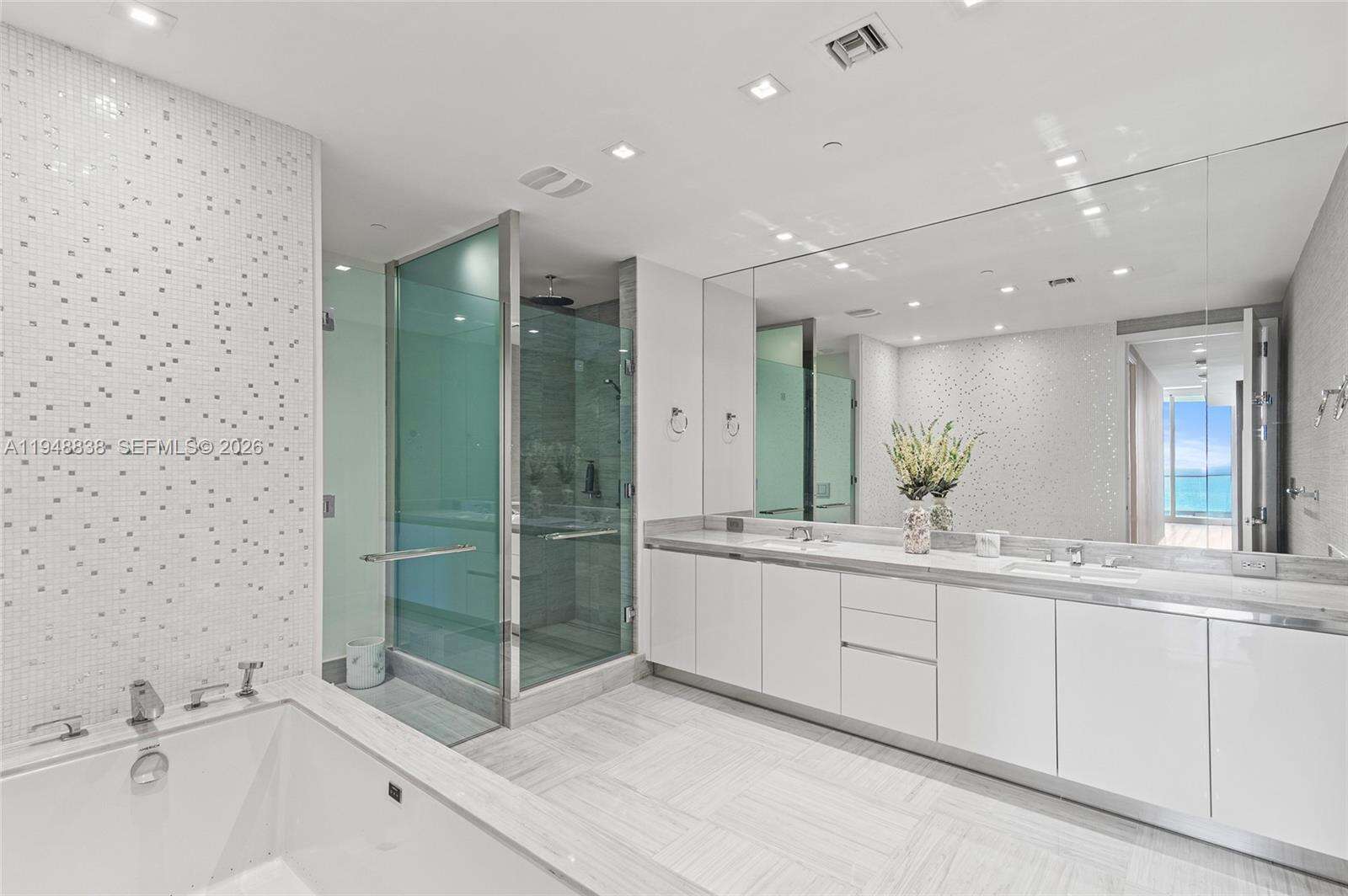 JADE SIGNATURE - 16901 Collins Ave, Sunny Isles Beach, FL 33160 | Picture 21